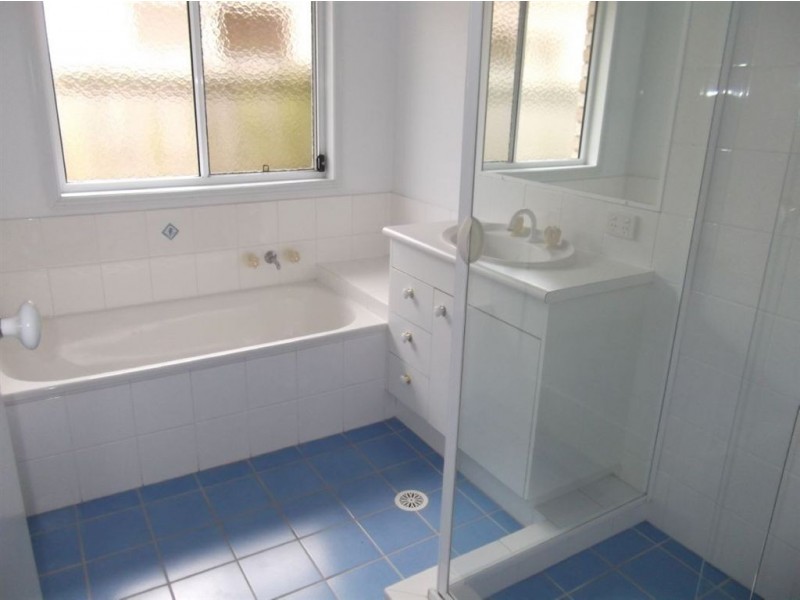 9 Page, North Lakes QLD 4509