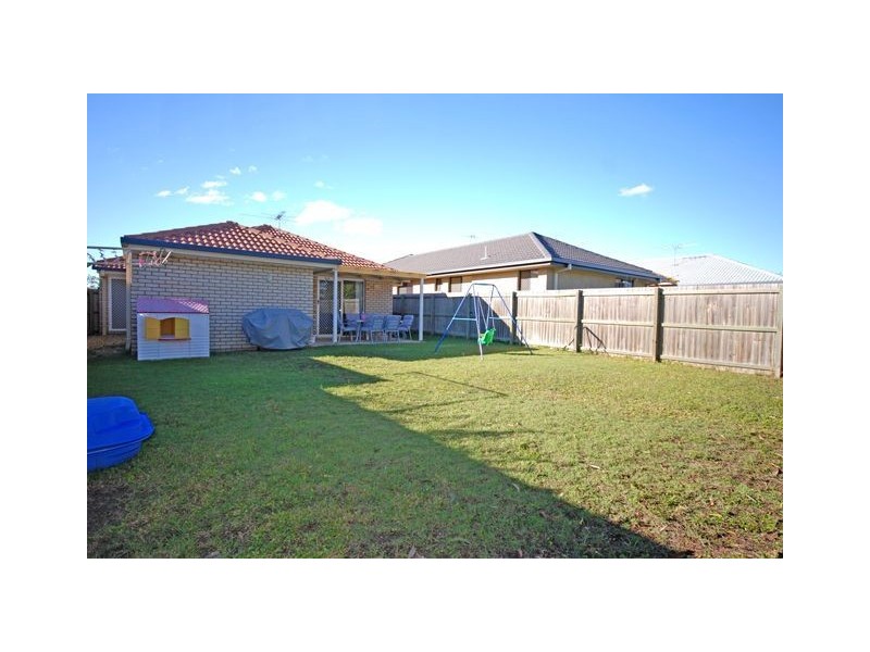9 Page, North Lakes QLD 4509
