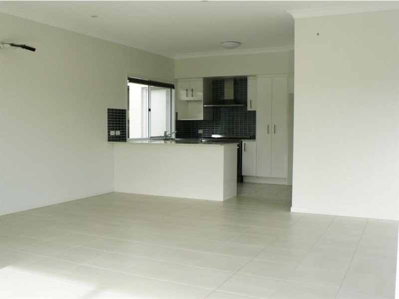 33 Merion Cct, North Lakes QLD 4509