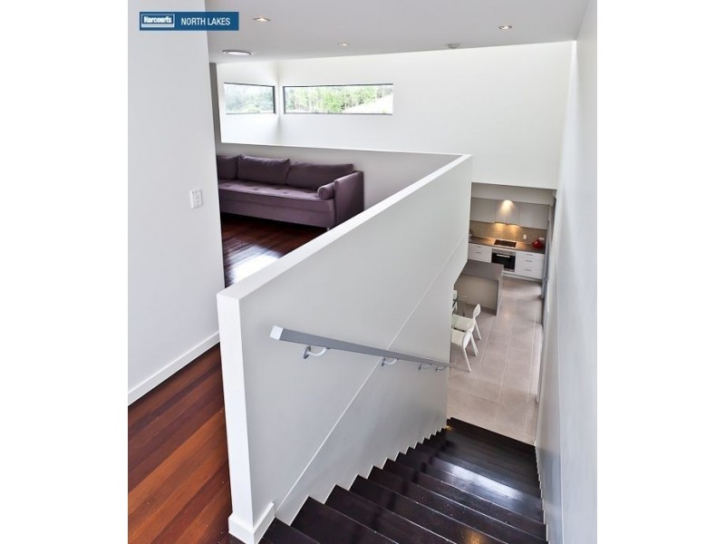8 Kipfler Lane, Warner QLD 4500