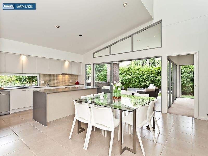8 Kipfler Lane, Warner QLD 4500