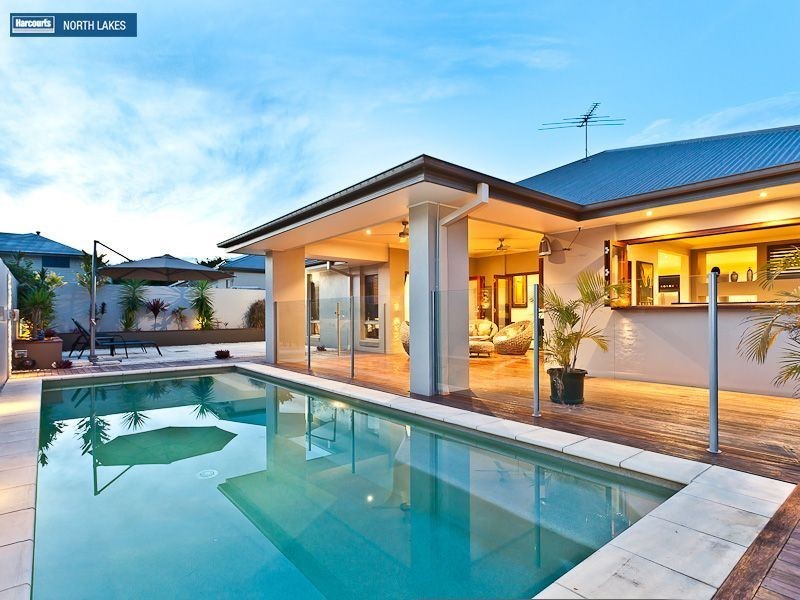 6 Trevino Parade, North Lakes QLD 4509