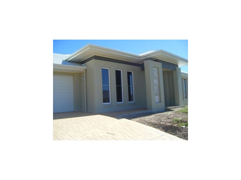 19 Rawlins Sreet, North Lakes QLD 4509