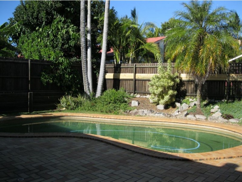 7 Mandy Court, Murrumba Downs QLD 4503