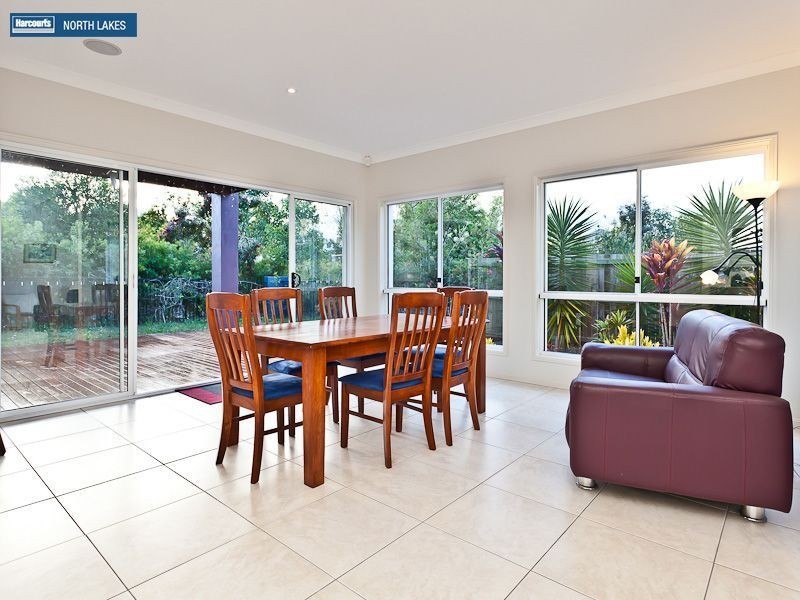 8 Armour Close, North Lakes QLD 4509