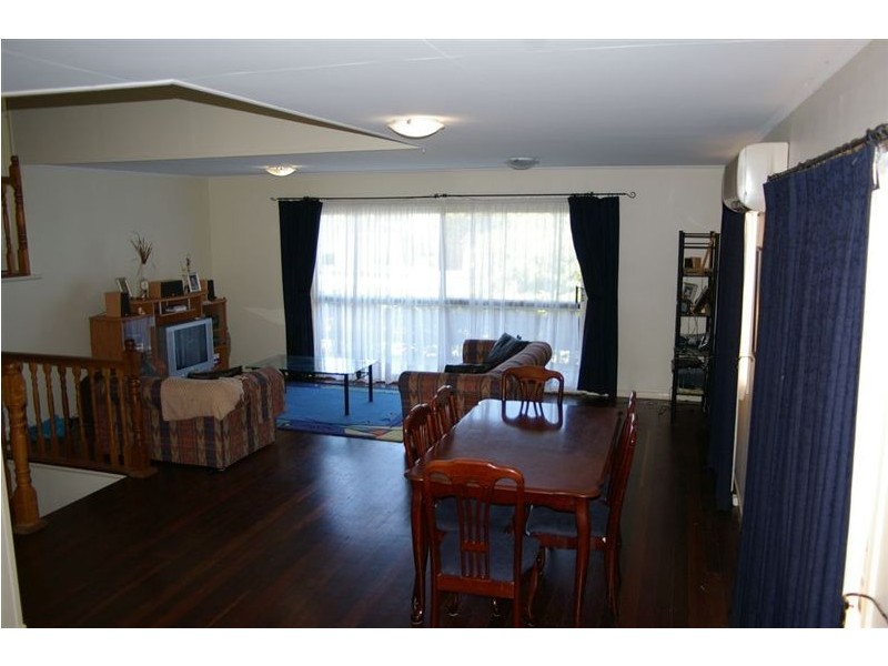 4 Mavor Street, Clontarf QLD 4019