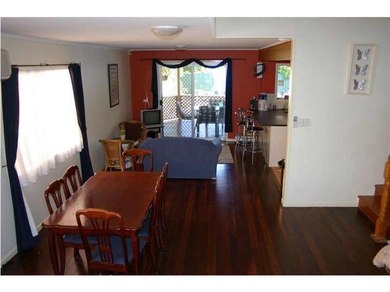 4 Mavor Street, Clontarf QLD 4019