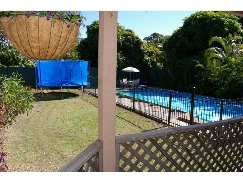 4 Mavor Street, Clontarf QLD 4019