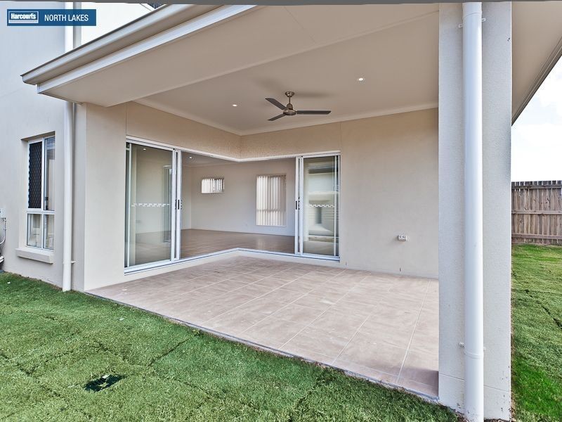 37 Riviera Crescent, North Lakes QLD 4509