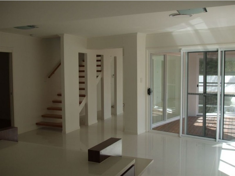 21 Warabi Cr, North Lakes QLD 4509