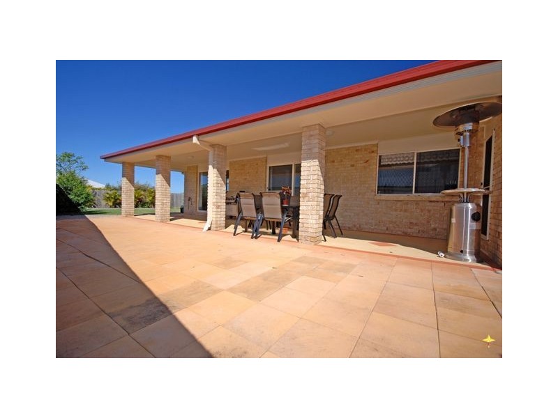 4 Gilbert Street, North Lakes QLD 4509