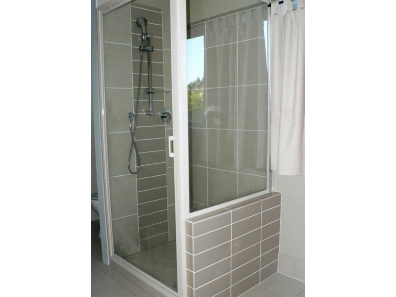 8 Melinda Street, Kallangur QLD 4503