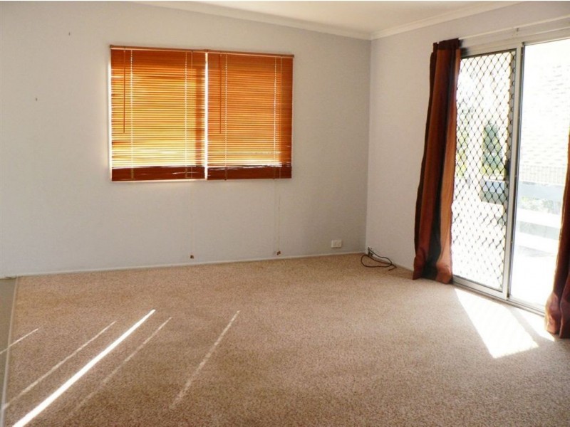 8 Melinda Street, Kallangur QLD 4503