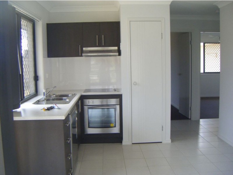 4/B Capital, North Lakes QLD 4509