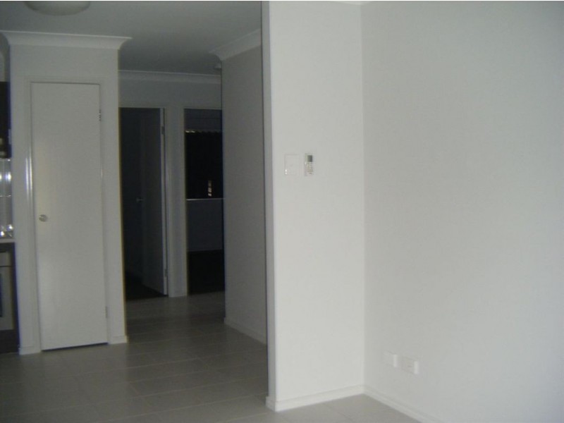 4/B Capital, North Lakes QLD 4509