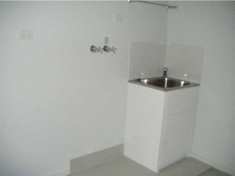 4/B Capital, North Lakes QLD 4509