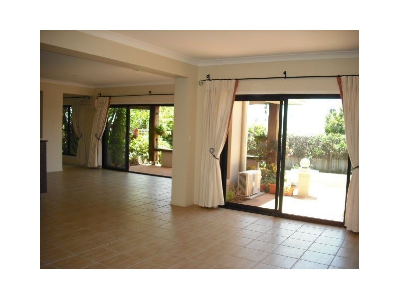 3 Drummond, North Lakes QLD 4509