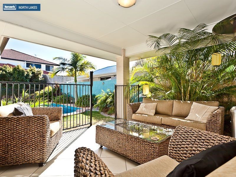 24 Dotterel Crescent, North Lakes QLD 4509