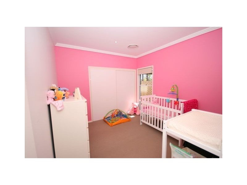 34 Kowari Cres, North Lakes QLD 4509