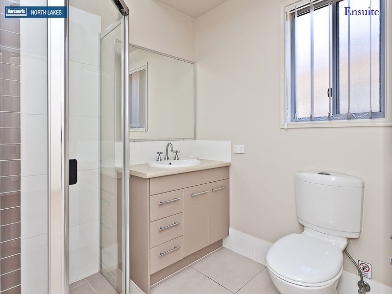 30 Mulgara Crt, North Lakes QLD 4509