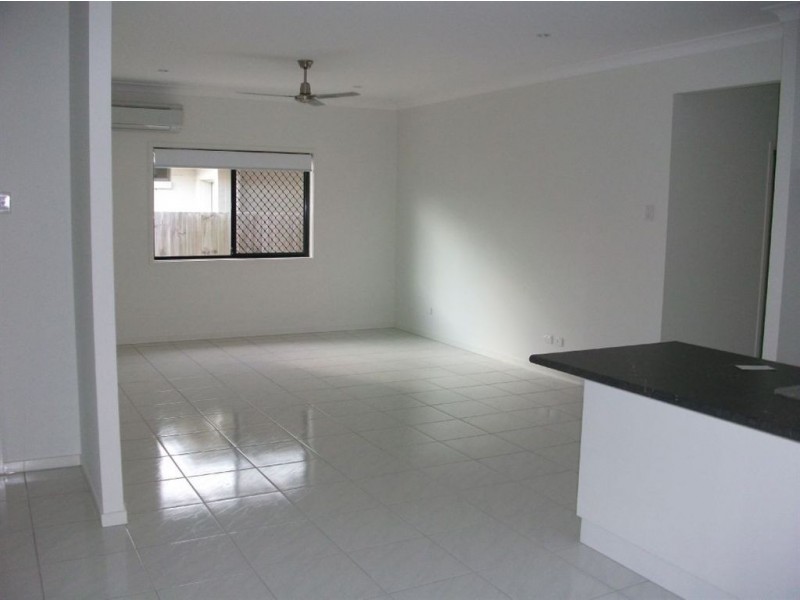 7 Cedar Street, North Lakes QLD 4509