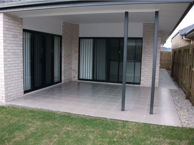7 Cedar Street, North Lakes QLD 4509