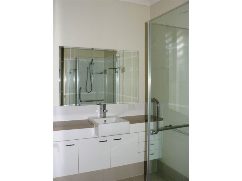 6 Caswell Ct, North Lakes QLD 4509