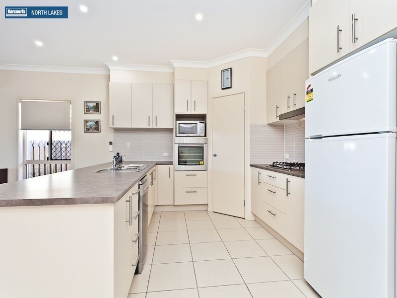 11 Garcia Parade, North Lakes QLD 4509