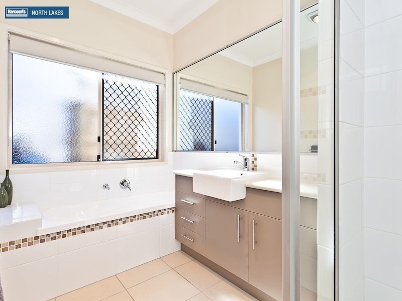 11 Garcia Parade, North Lakes QLD 4509