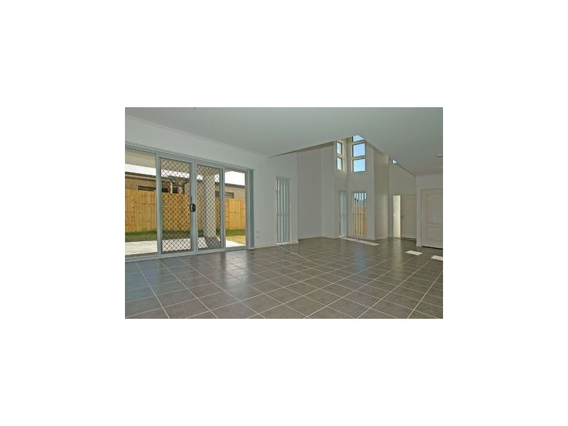 6 Picabeen, North Lakes QLD 4509