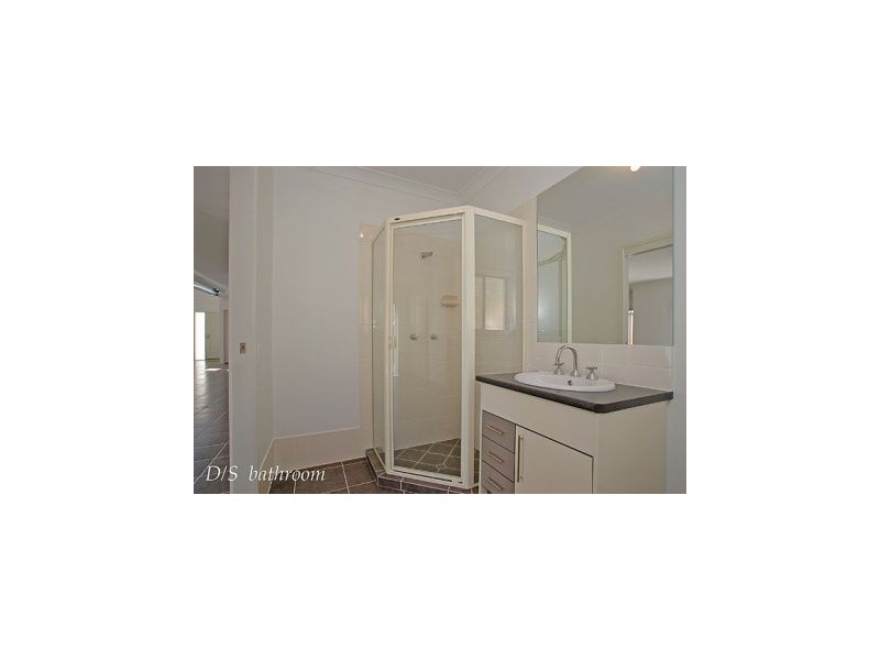 6 Picabeen, North Lakes QLD 4509