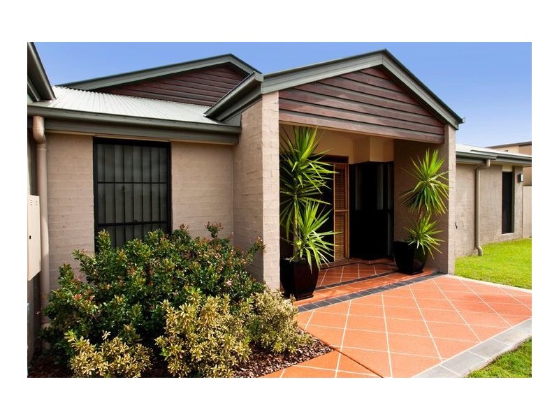 38 Mariner Court, Newport QLD 4020