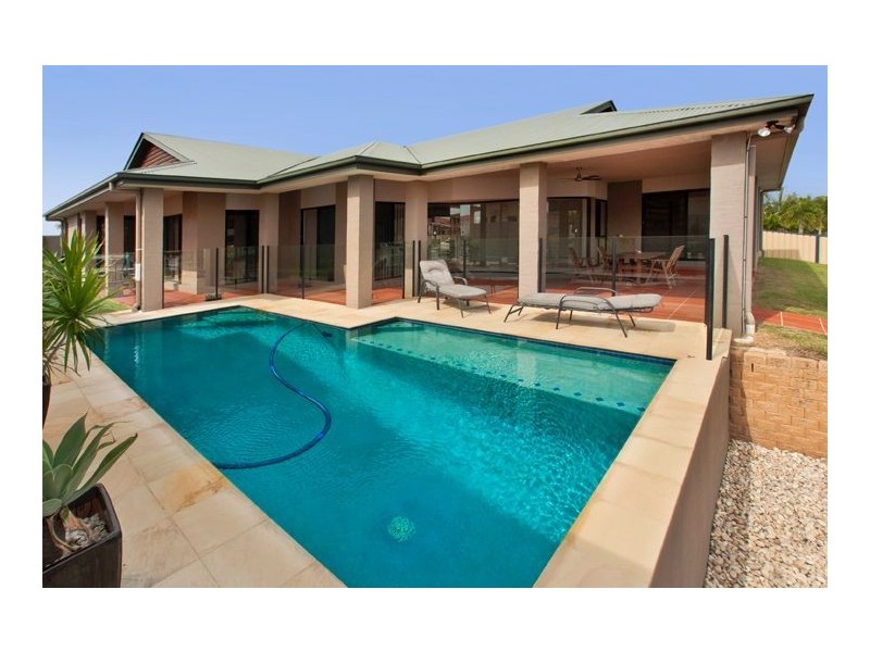 38 Mariner Court, Newport QLD 4020