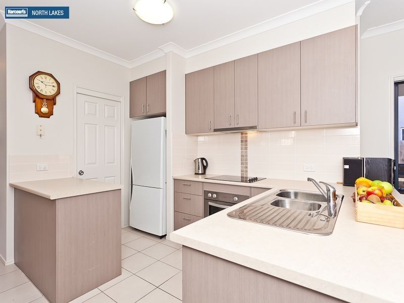 10 Warabi Crescent, North Lakes QLD 4509