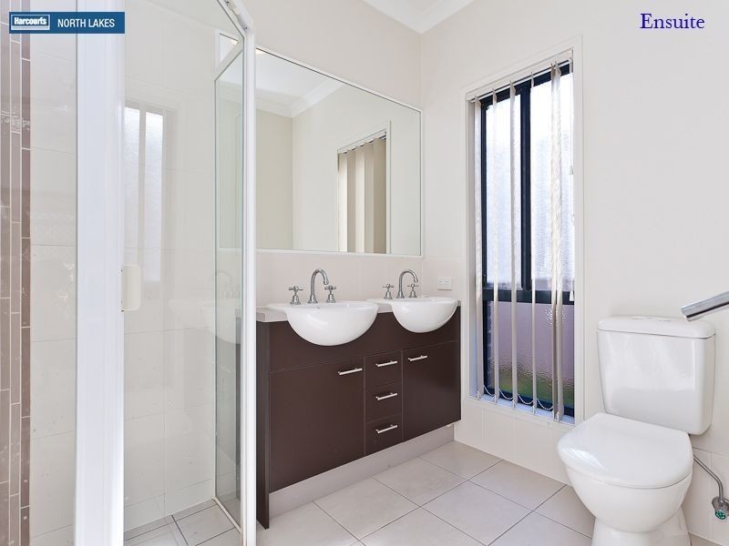 10 Warabi Crescent, North Lakes QLD 4509
