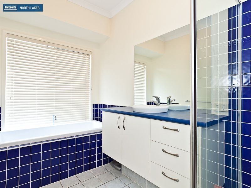 10 Marsh Parade, North Lakes QLD 4509