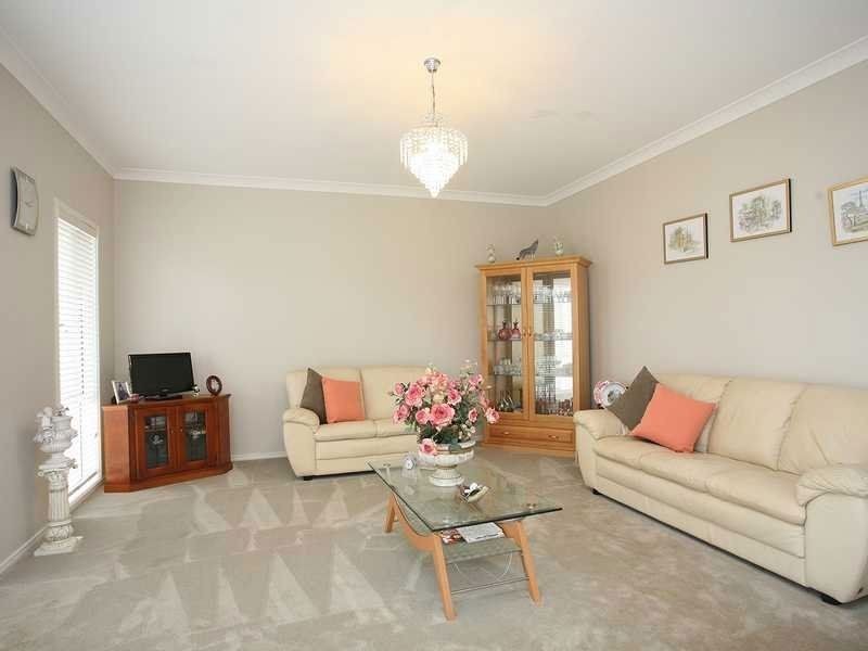 9 Dusky St, North Lakes QLD 4509