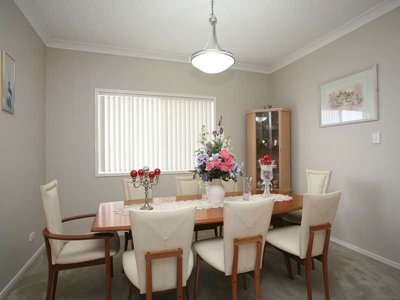 9 Dusky St, North Lakes QLD 4509