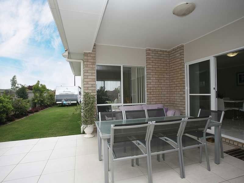 9 Dusky St, North Lakes QLD 4509