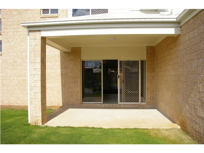 1/5 Kangaroo Street, North Lakes QLD 4509