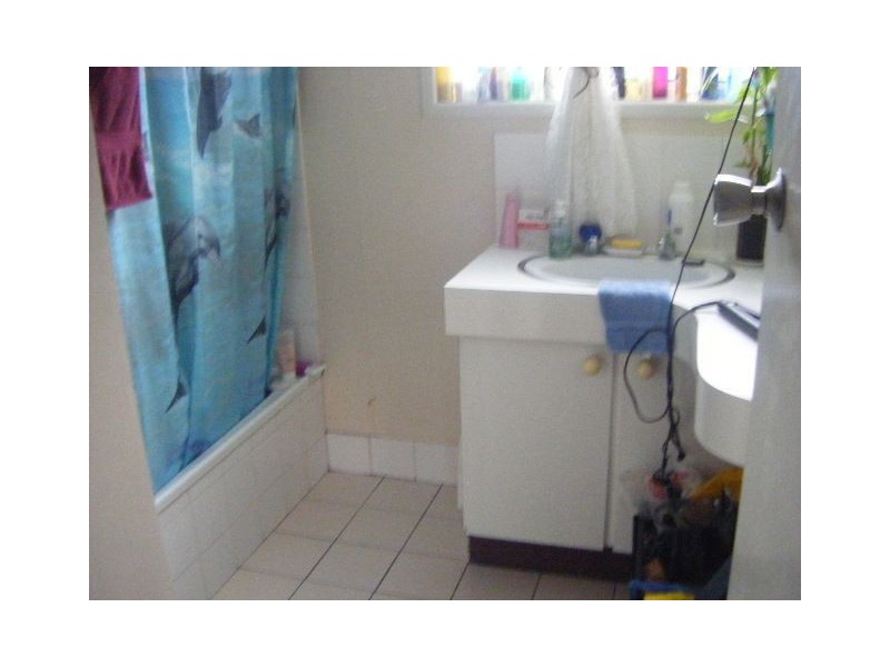 26 Carwell Avenue, Petrie QLD 4502