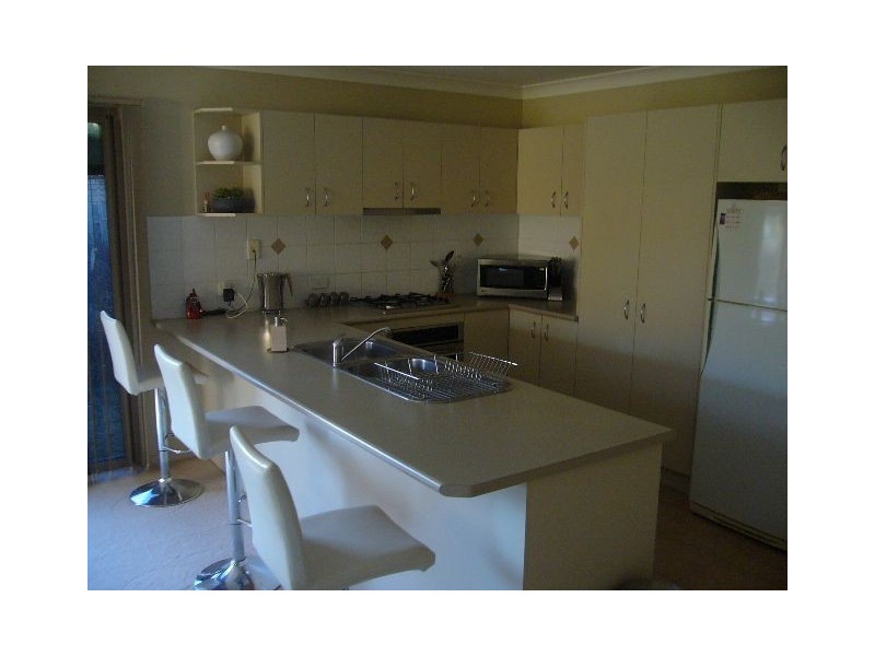 1 Page, North Lakes QLD 4509