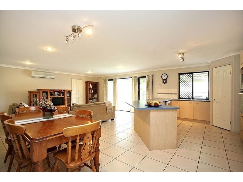 28 Pine Crest Drive, Kurwongbah QLD 4503