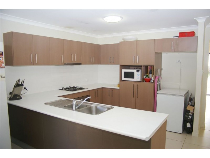70 Ridgegarden Drive, Morayfield QLD 4506