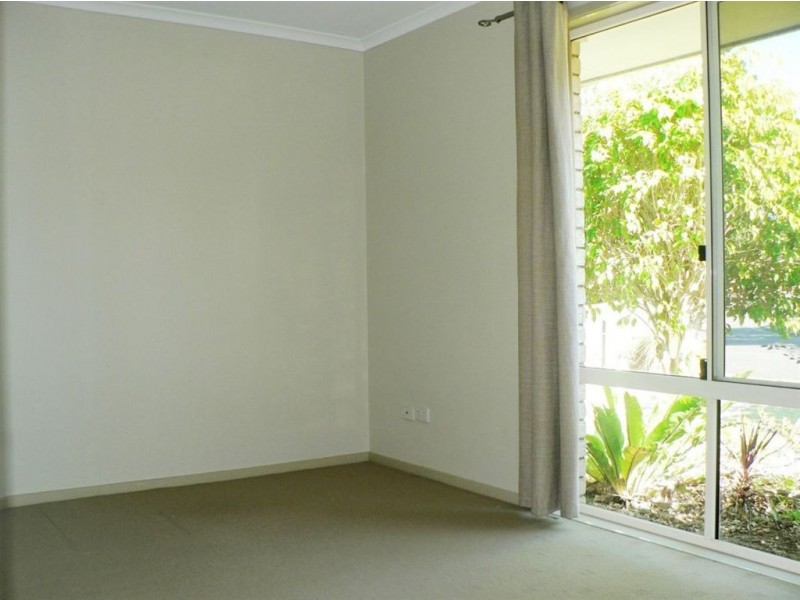 2 Bremer Ct, Murrumba Downs QLD 4503