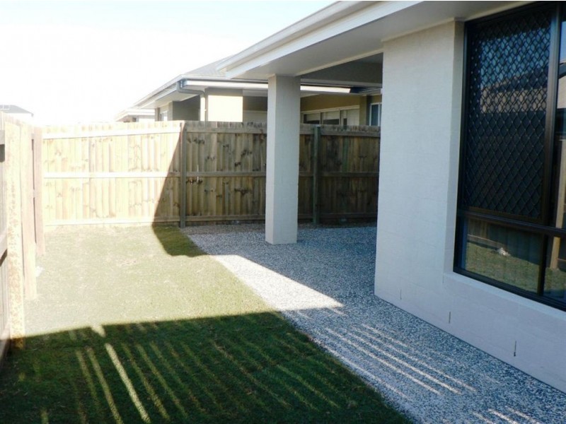 17 Kingston Ct, North Lakes QLD 4509