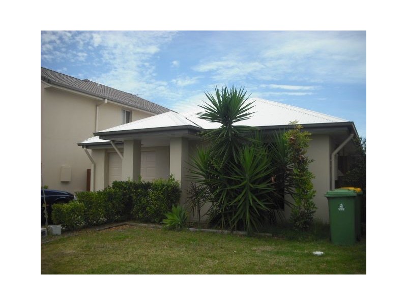9 Silkpod Court, North Lakes QLD 4509