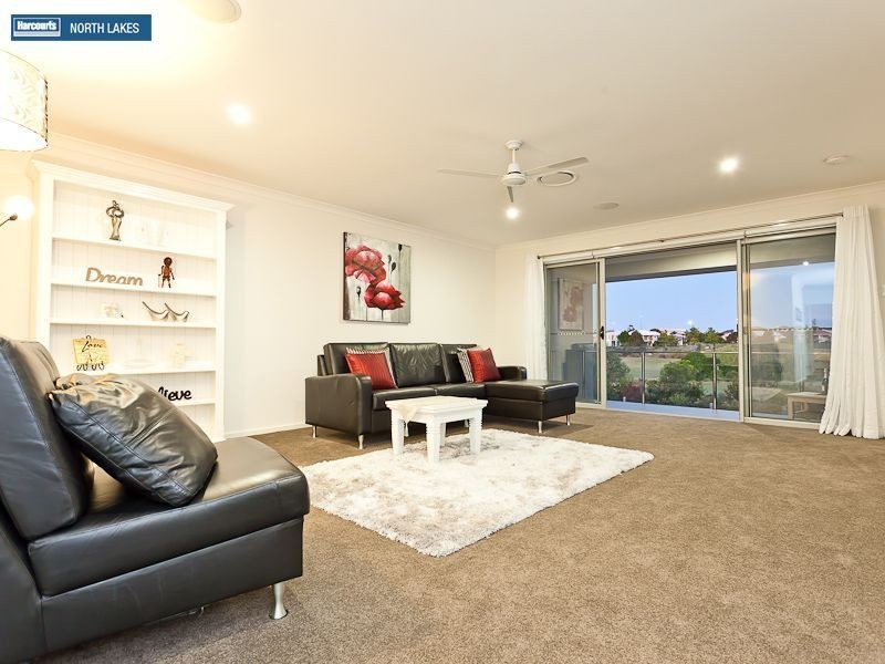 40 Nicklaus Parade, North Lakes QLD 4509