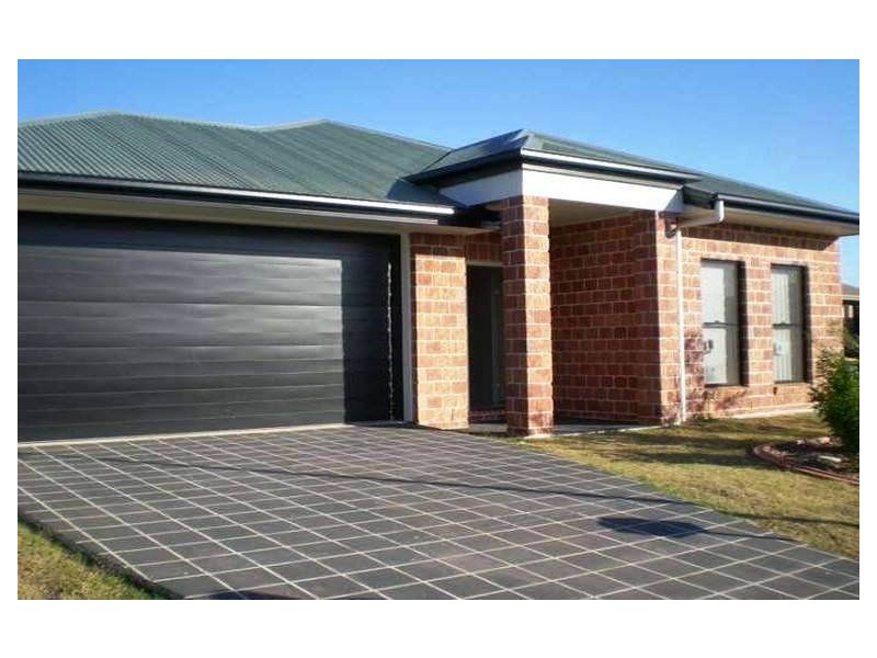 21 Dusky Street, North Lakes QLD 4509