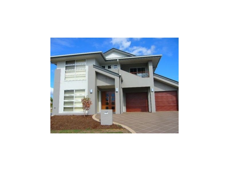 12 Tamarind Street, North Lakes QLD 4509